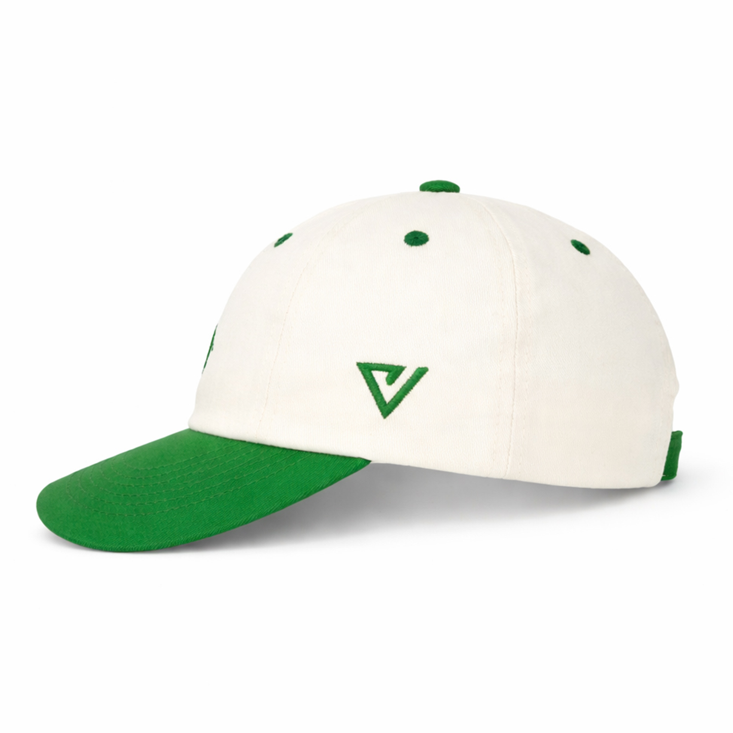 
                  
                    ValienteCaps New York-themed snapback cap with embroidered city skyline logo on front, adjustable strap, black and white design.
                  
                