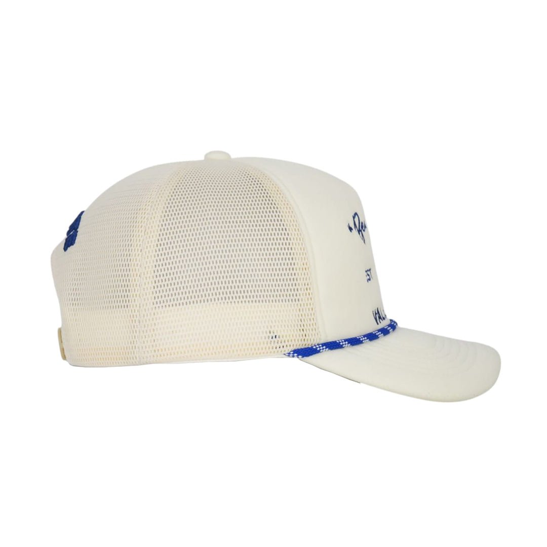 
                  
                    Beach Life Club - valientecaps
                  
                