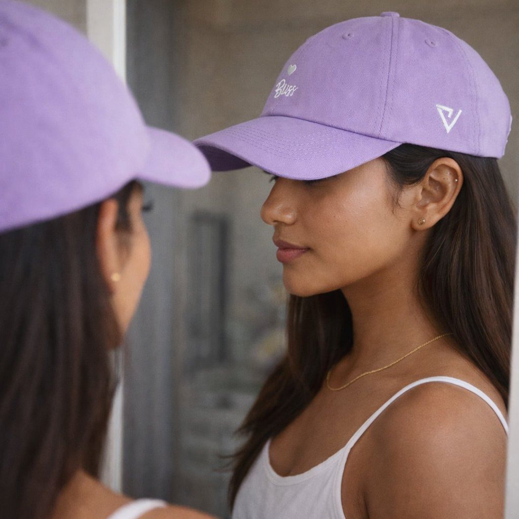 
                  
                    Bliss - valientecaps
                  
                