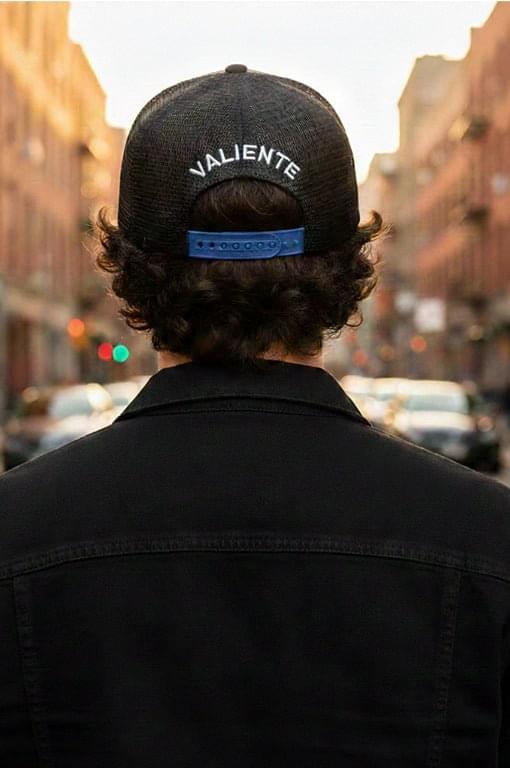 
                  
                    "Dream Large, Live Larger" Trucker Hat — Chase Big, Live Bold - valientecaps
                  
                