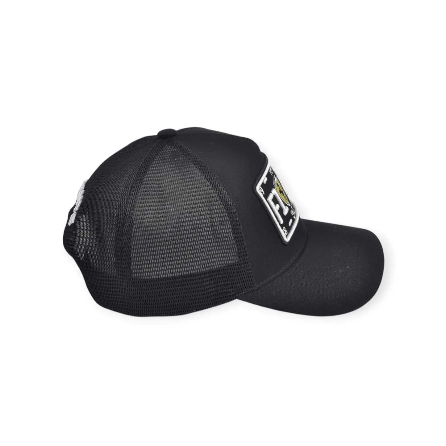 
                  
                    Ferrari Black - valientecaps
                  
                