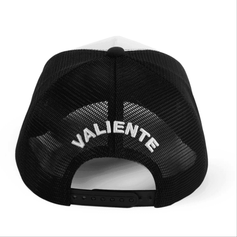 
                  
                    KKR Classic Trucker Black/White Rubber Logo - valientecaps
                  
                