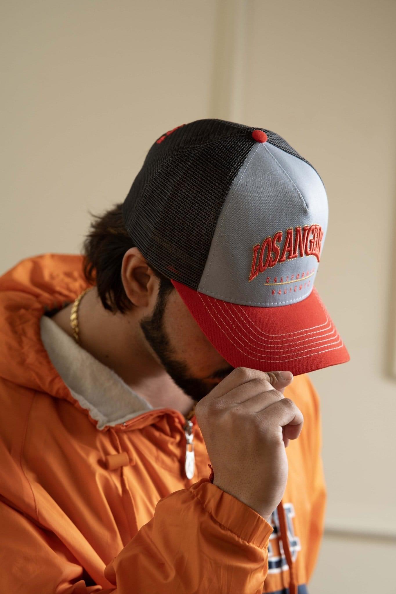 
                  
                    Los Angeles - valientecaps
                  
                