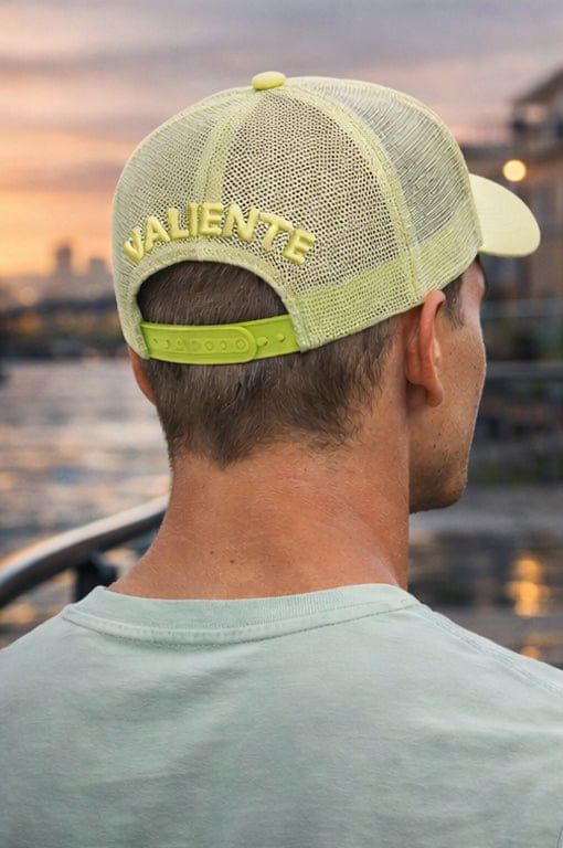 
                  
                    "No Limit" Trucker Hat Premium Rubber Logo - valientecaps
                  
                